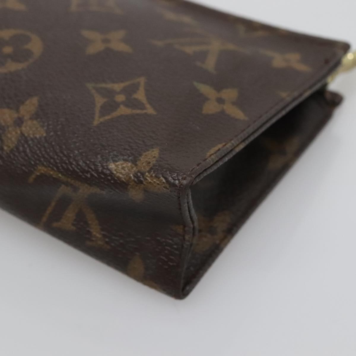 LOUIS VUITTON Monogram Posh Toilette 15 Pouch M47546 LV Auth 119712