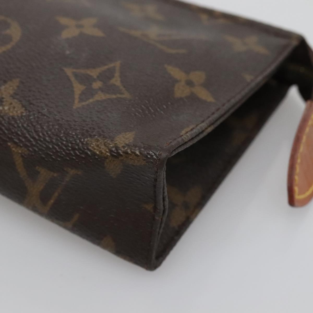 LOUIS VUITTON Monogram Posh Toilette 15 Pouch M47546 LV Auth 119712