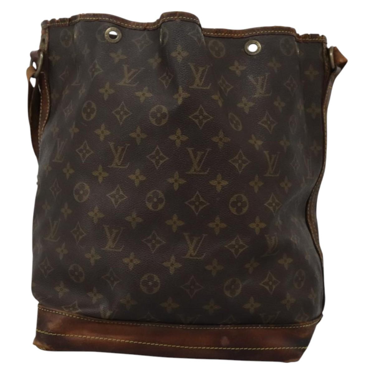 LOUIS VUITTON Monogram Noe Shoulder Bag M42224 LV Auth 119838