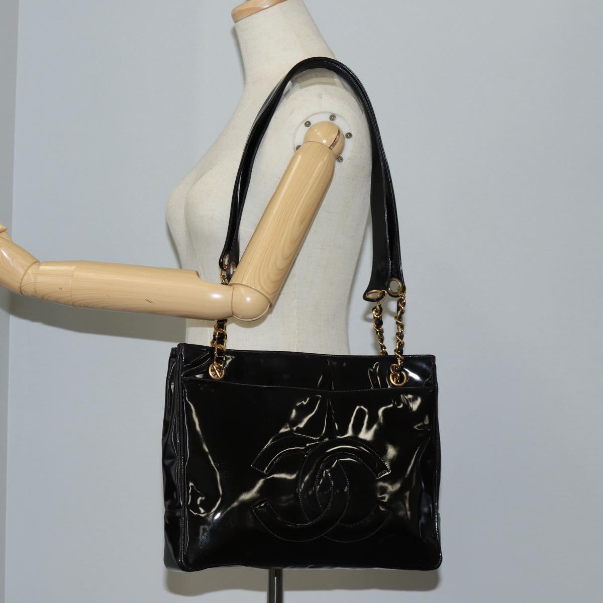 CHANEL Matelasse Tote Bag Patent leather Black Gold CC Auth 120184