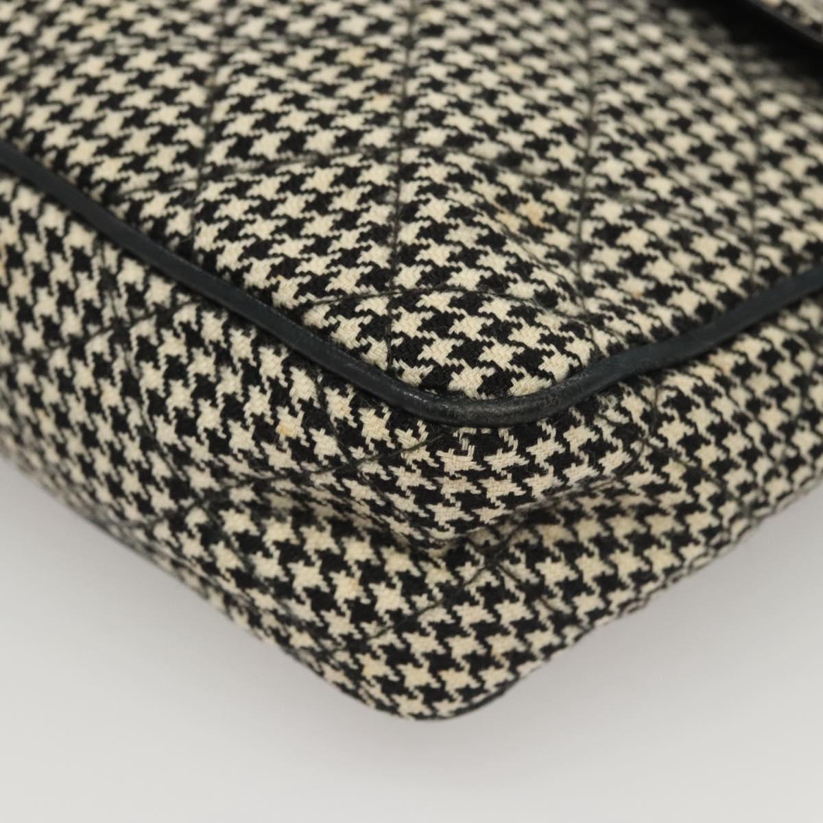 CHANEL Matelasse Chain Shoulder Bag Canvas White Black CC Auth 120186