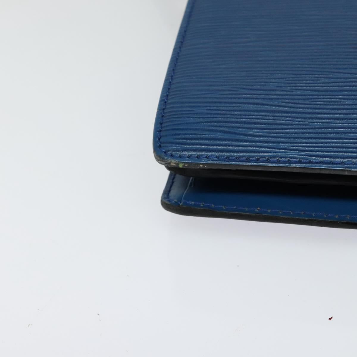 LOUIS VUITTON Epi Capuchin Shoulder Bag Blue M52345 LV Auth 120245