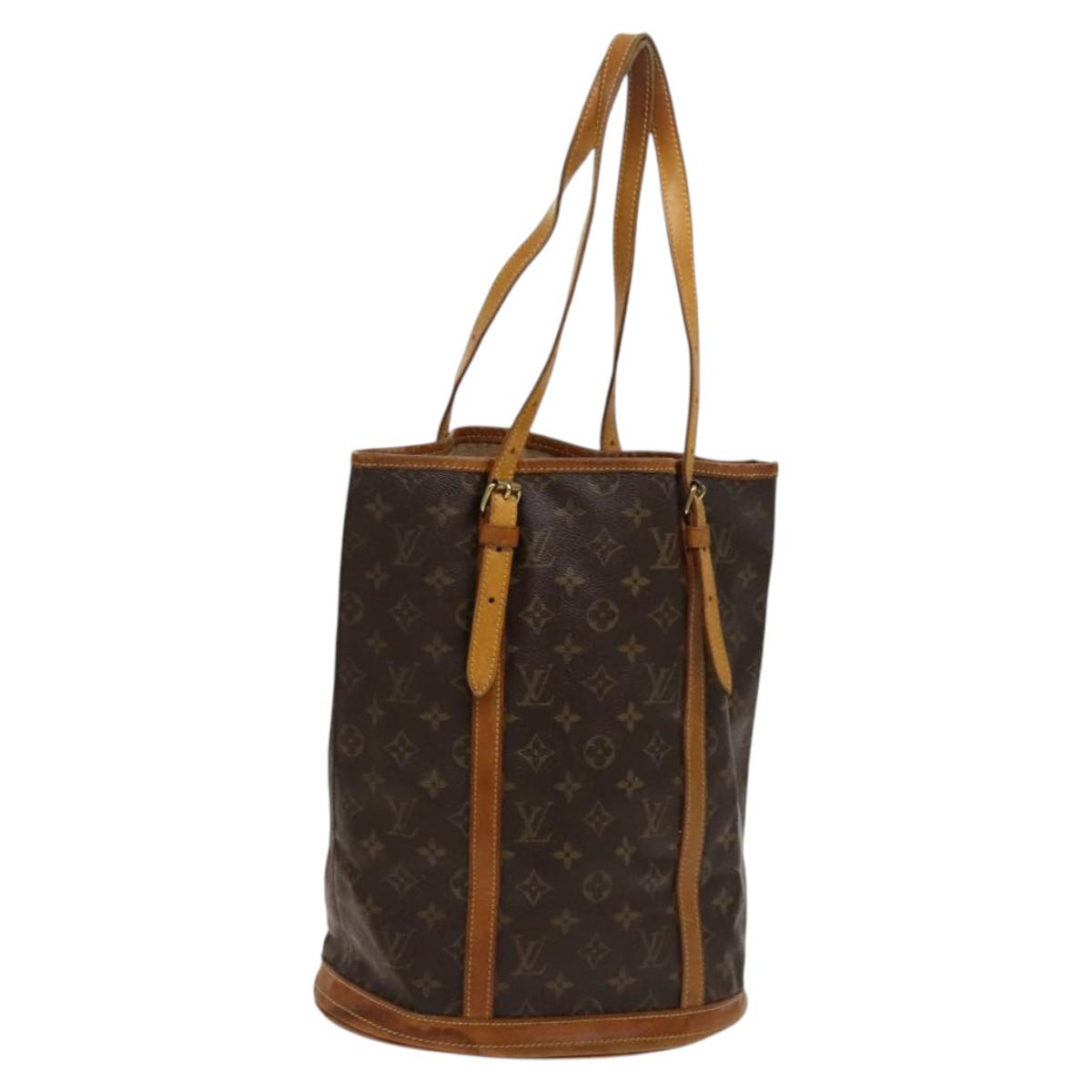 LOUIS VUITTON Monogram Bucket GM Shoulder Bag M42236 LV Auth 120276