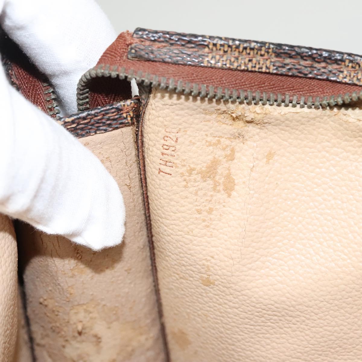 LOUIS VUITTON Damier Ebene Poche Toilette 26 Pouch N47543 LV Auth 120422