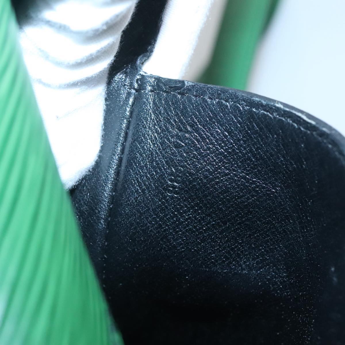 LOUIS VUITTON Epi Saint Cloud GM Shoulder Bag Green M52194 LV Auth 120495