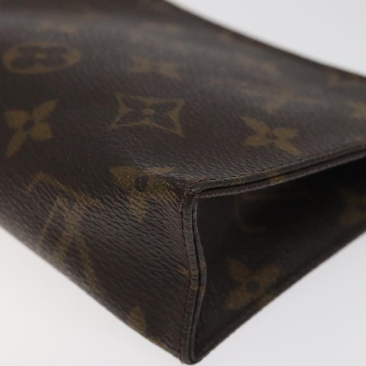 LOUIS VUITTON Monogram Poche Toilette 15 Pouch M47546 LV Auth 120728