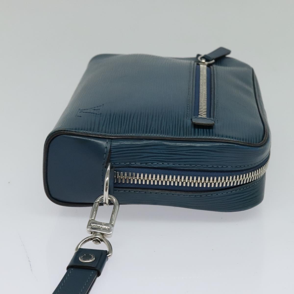 LOUIS VUITTON Epi Neo-Osh Clutch Bag Cyan LV Auth 120827