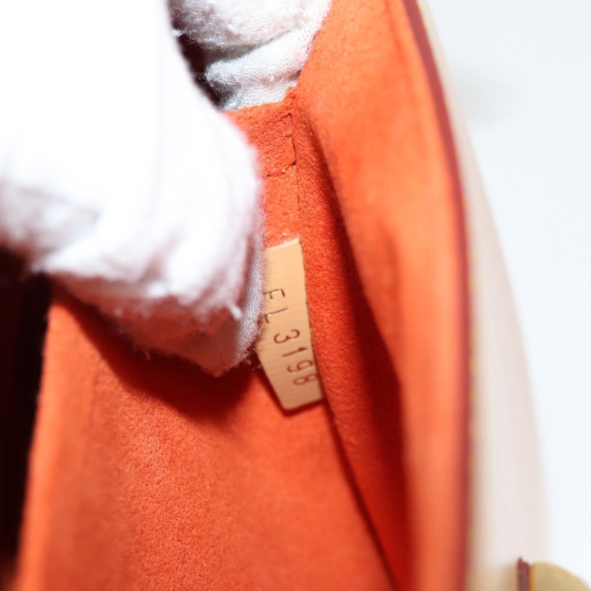 LOUIS VUITTON Catgram Twist MM Shoulder Bag White M44460 LV Auth 120872SM