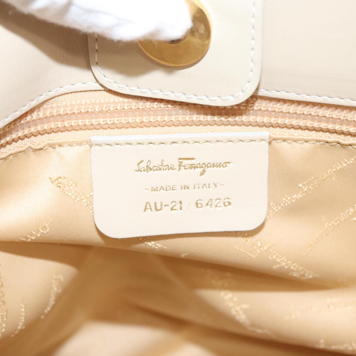 Salvatore Ferragamo Gancini Shoulder Bag Leather Ivory Gold Auth 121471