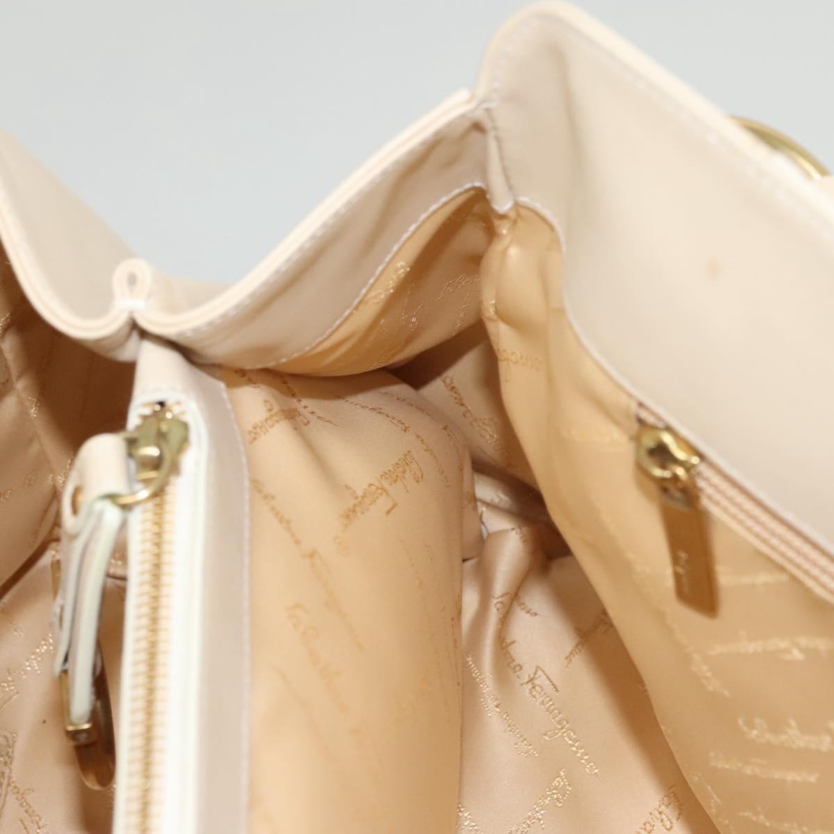 Salvatore Ferragamo Gancini Shoulder Bag Leather Ivory Gold Auth 121471