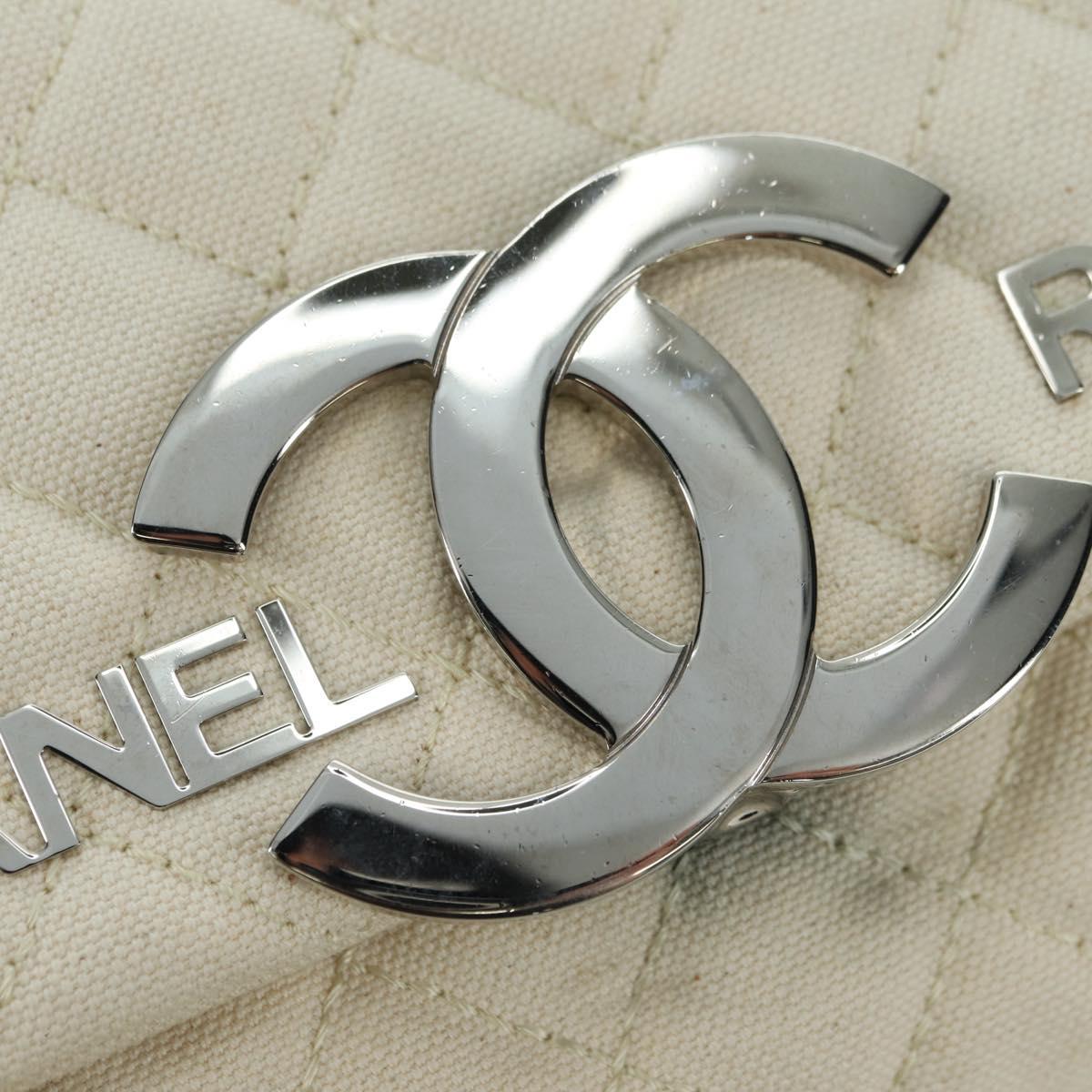 CHANEL Matelasse Chain Shoulder Bag Canvas White Silver CC Auth 121513