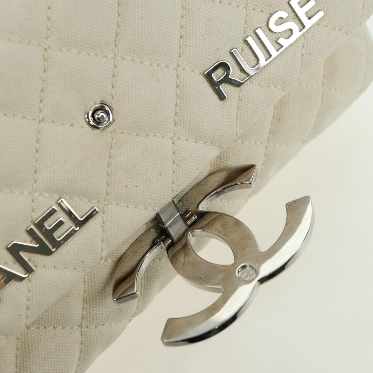 CHANEL Matelasse Chain Shoulder Bag Canvas White Silver CC Auth 121513