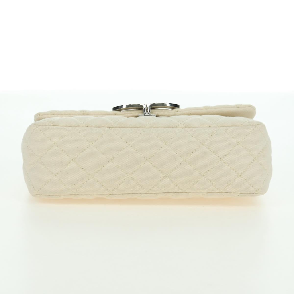 CHANEL Matelasse Chain Shoulder Bag Canvas White Silver CC Auth 121513