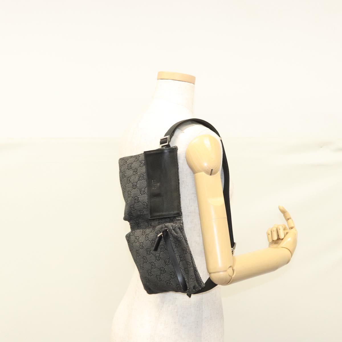 GUCCI GG Canvas Waist bag Gray Silver 28566 Auth 122104