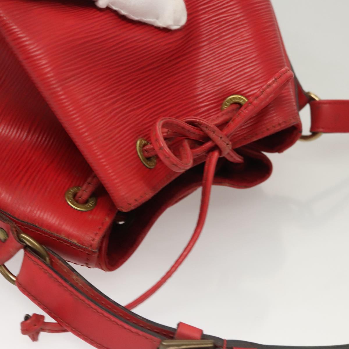 LOUIS VUITTON Epi Petit Noe Shoulder Bag Red M44107 LV Auth 122280