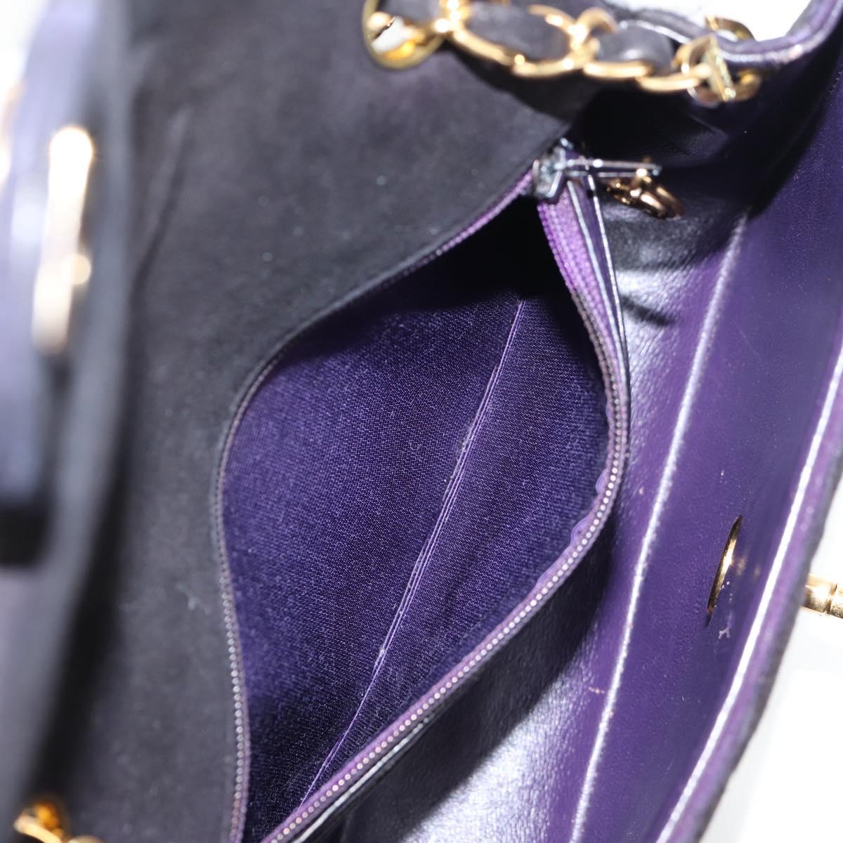 CHANEL Mini Matelasse 17 Single Flap Chain Bag Suede Purple Gold CC Auth 122356