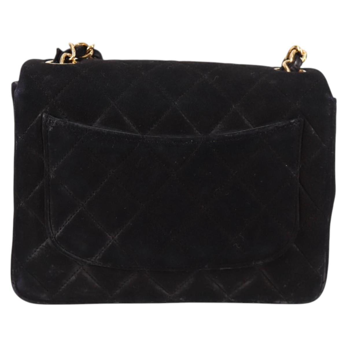 CHANEL Mini Matelasse 17 Single Flap Chain Bag Suede Purple Gold CC Auth 122356