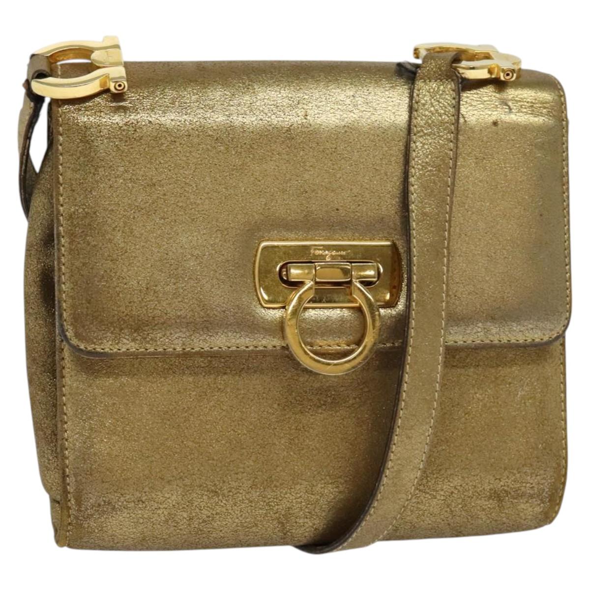 Salvatore Ferragamo Gancini Shoulder Bag Leather Gold Auth 122662