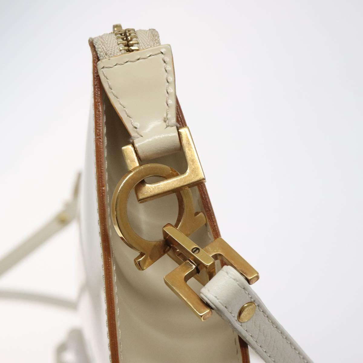 Salvatore Ferragamo Gancini Shoulder Bag Leather Ivory Gold Auth 122679