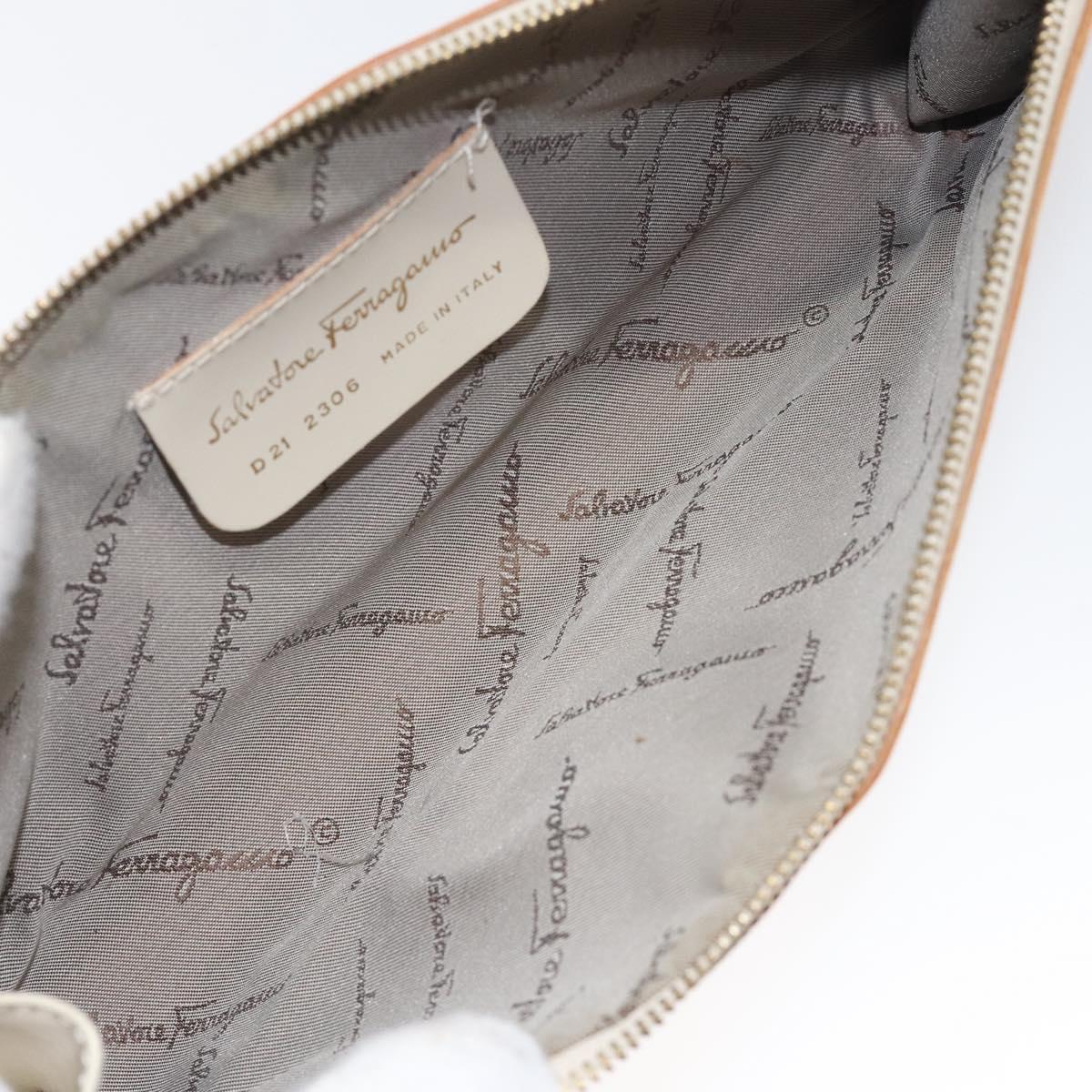 Salvatore Ferragamo Gancini Shoulder Bag Leather Ivory Gold Auth 122679