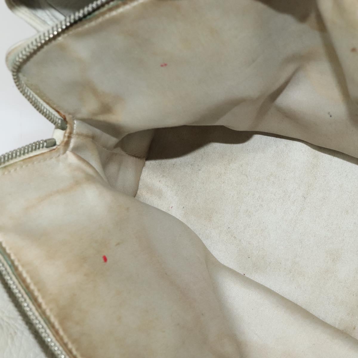 CHANEL Wild Stitch Shoulder Bag Leather Ivory Silver CC Auth 122688