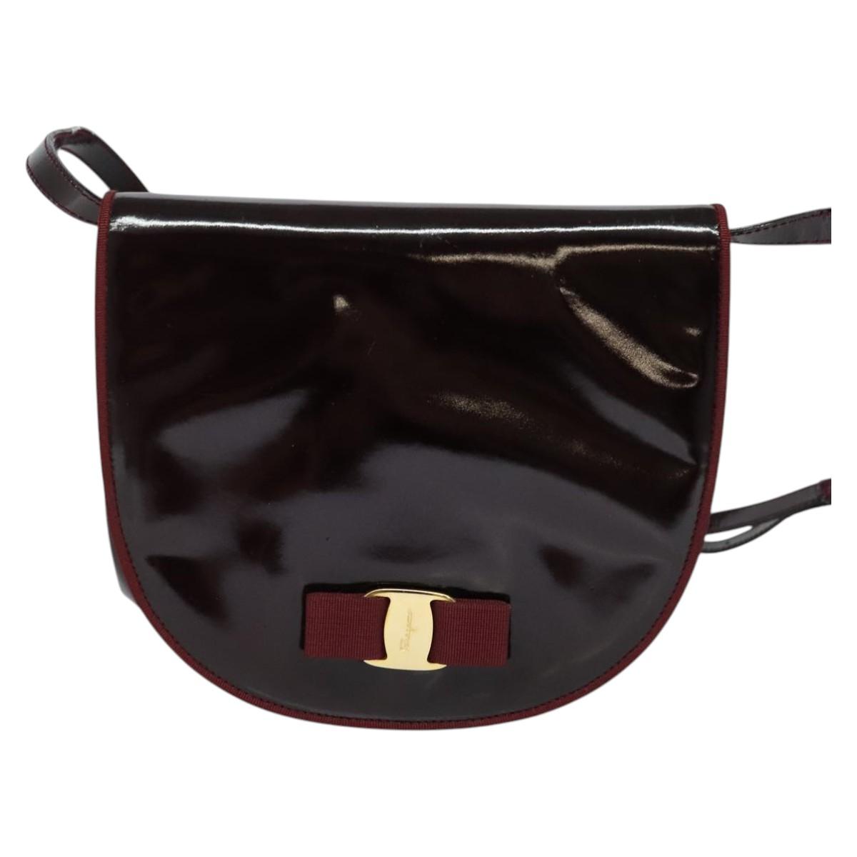 Salvatore Ferragamo Vala Shoulder Bag Patent leather Bordeaux Gold Auth 122920