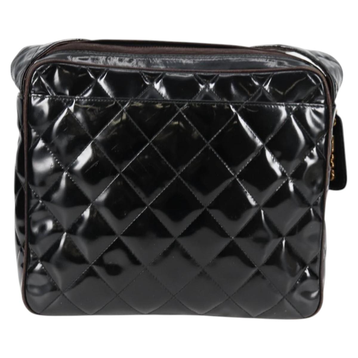 CHANEL Matelasse Chain Shoulder Bag Patent leather Black Gold CC Auth 123012