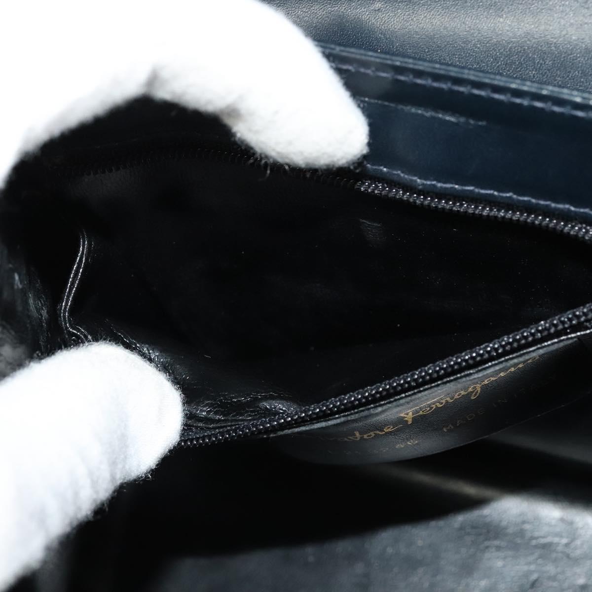 Salvatore Ferragamo Chain Shoulder Bag Leather Navy Gold Auth 123015