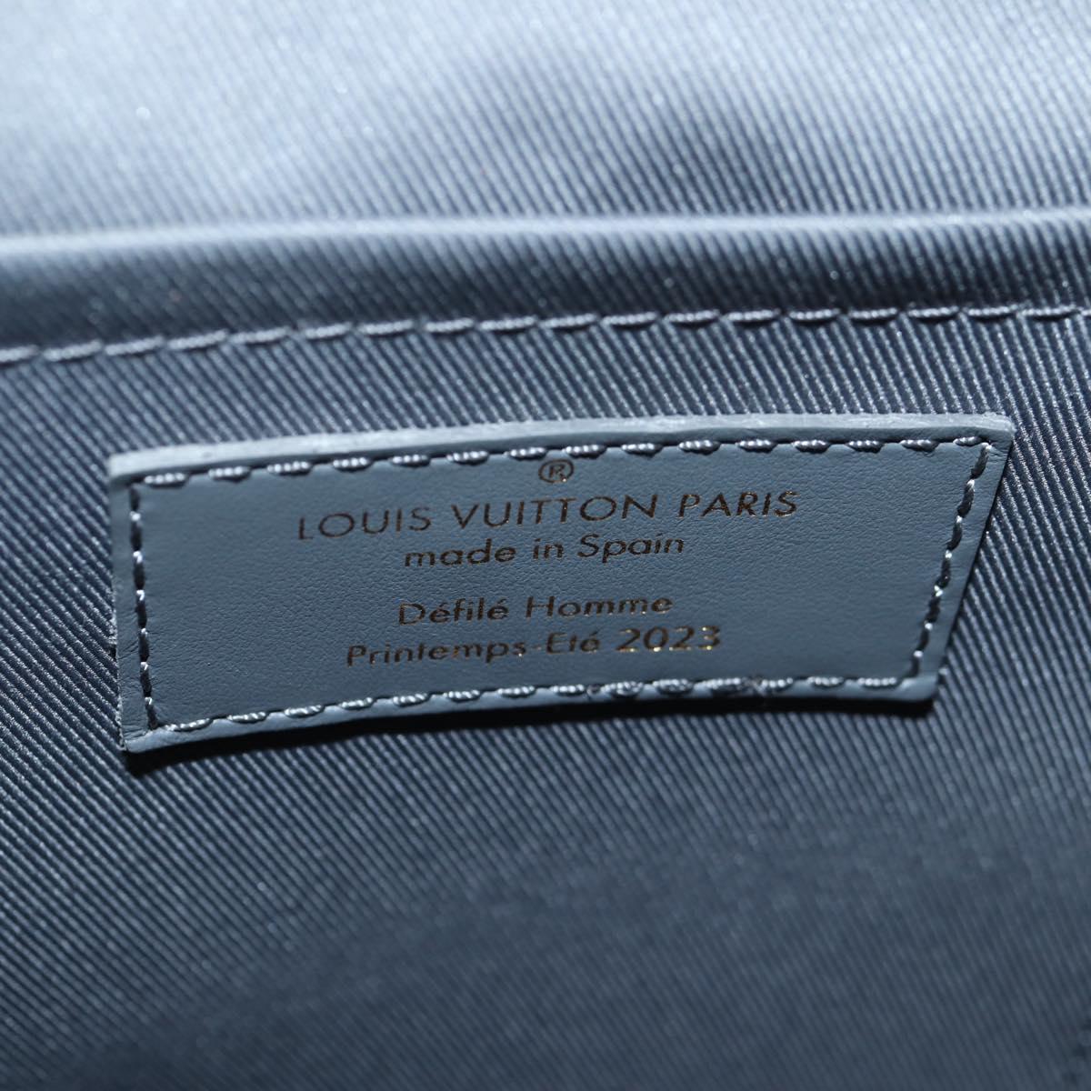 LOUIS VUITTON 2023 Men's Collection Cruiser Messenger Calf M21812 Auth 123080SM