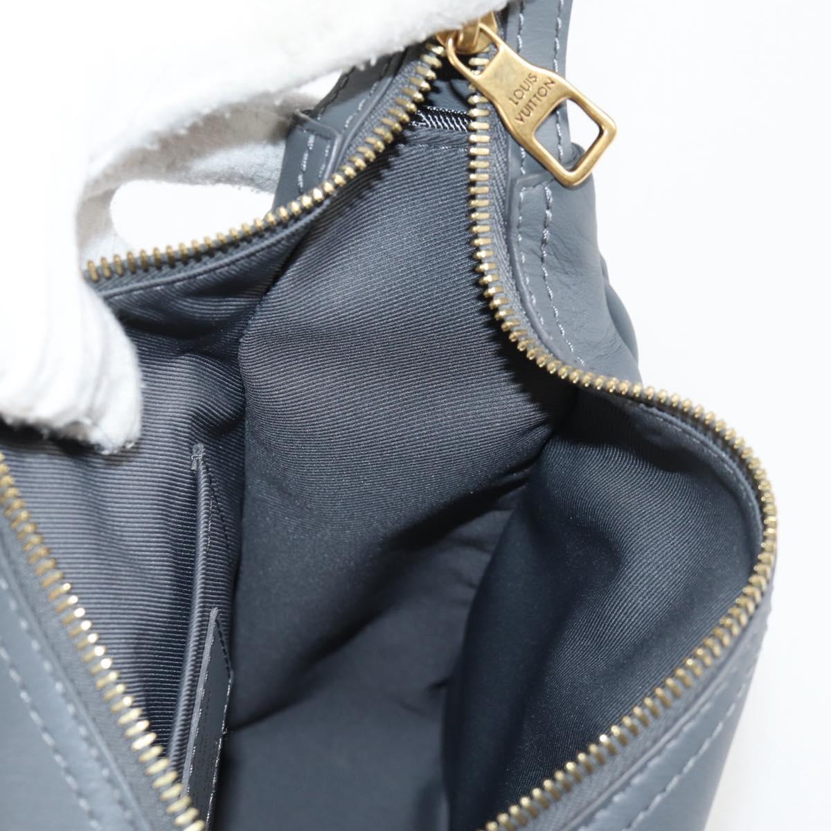 LOUIS VUITTON 2023 Men's Collection Cruiser Messenger Calf M21812 Auth 123080SM