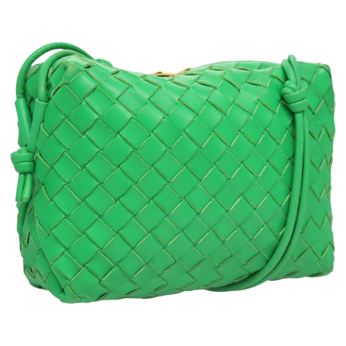 BOTTEGA VENETA INTRECCIATO Shoulder Bag Leather Green Gold Auth 123508