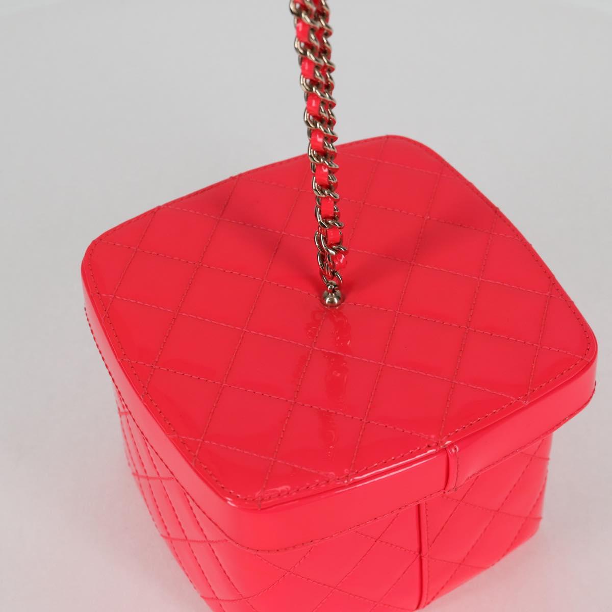 CHANEL Matelasse Vanity Pouch Enamel Pink Gold CC Auth 123518SAM