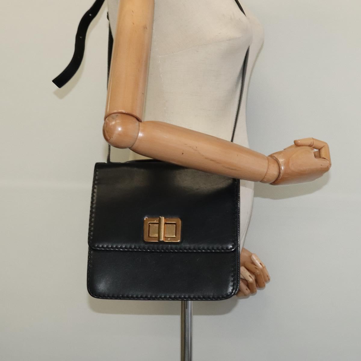 Chloe Shoulder Bag Leather Black Gold Auth 123811