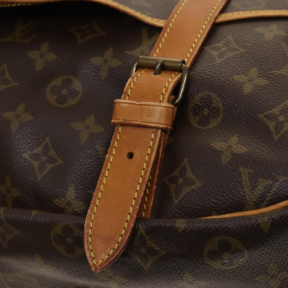 LOUIS VUITTON Monogram Saumur 43 Shoulder Bag M42252 LV Auth 123937