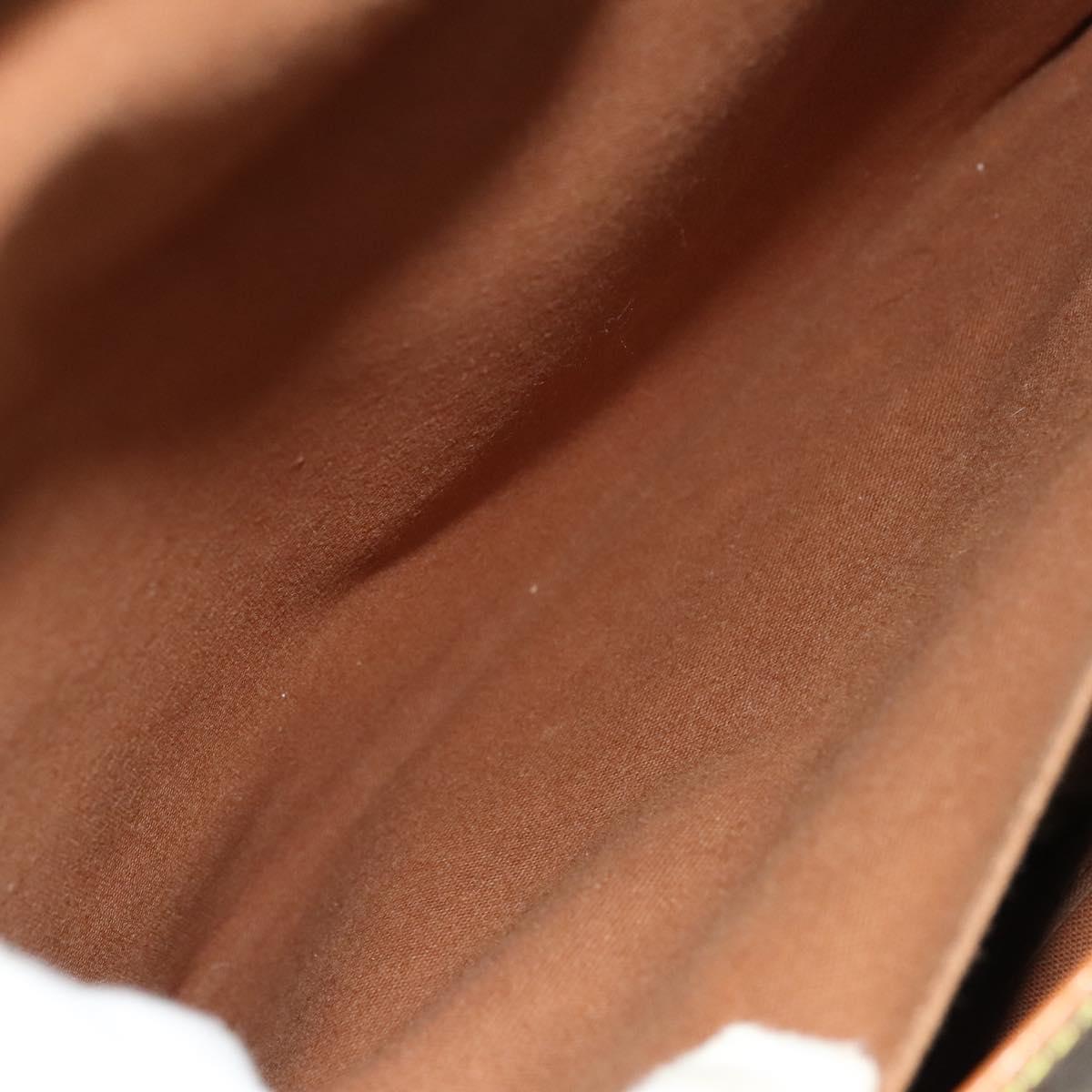 LOUIS VUITTON Monogram Saumur 43 Shoulder Bag M42252 LV Auth 123937