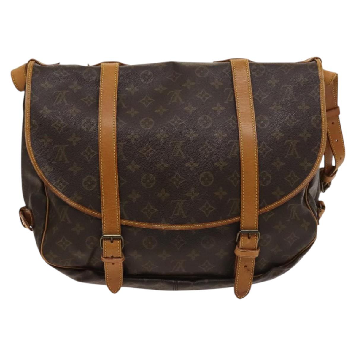 LOUIS VUITTON Monogram Saumur 43 Shoulder Bag M42252 LV Auth 123937
