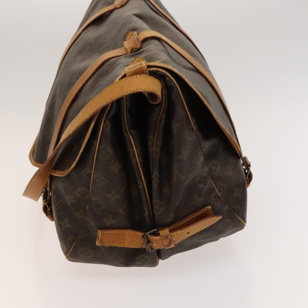 LOUIS VUITTON Monogram Saumur 43 Shoulder Bag M42252 LV Auth 123937