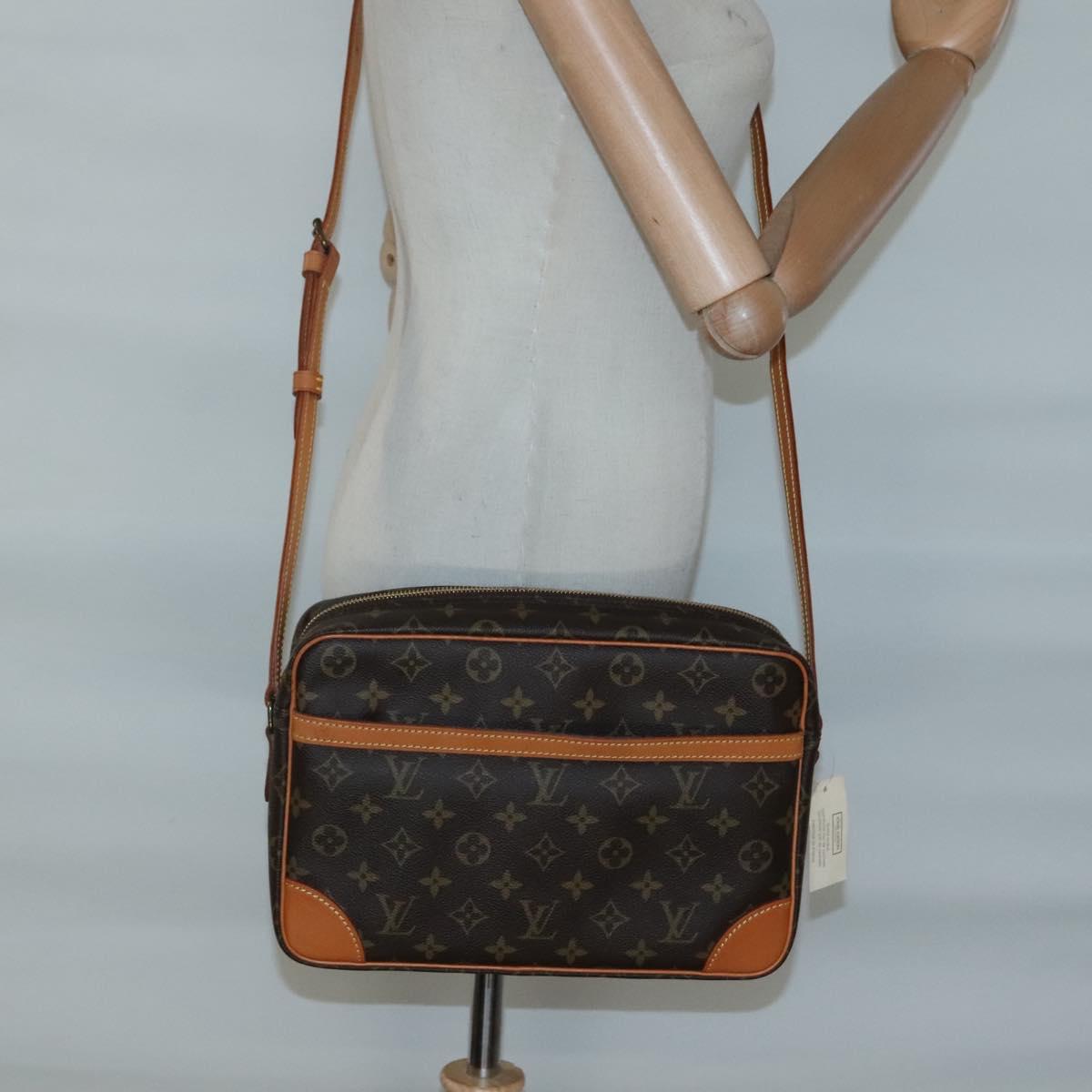 LOUIS VUITTON Monogram Trocadero 30 Shoulder Bag M51272 LV Auth 124237A
