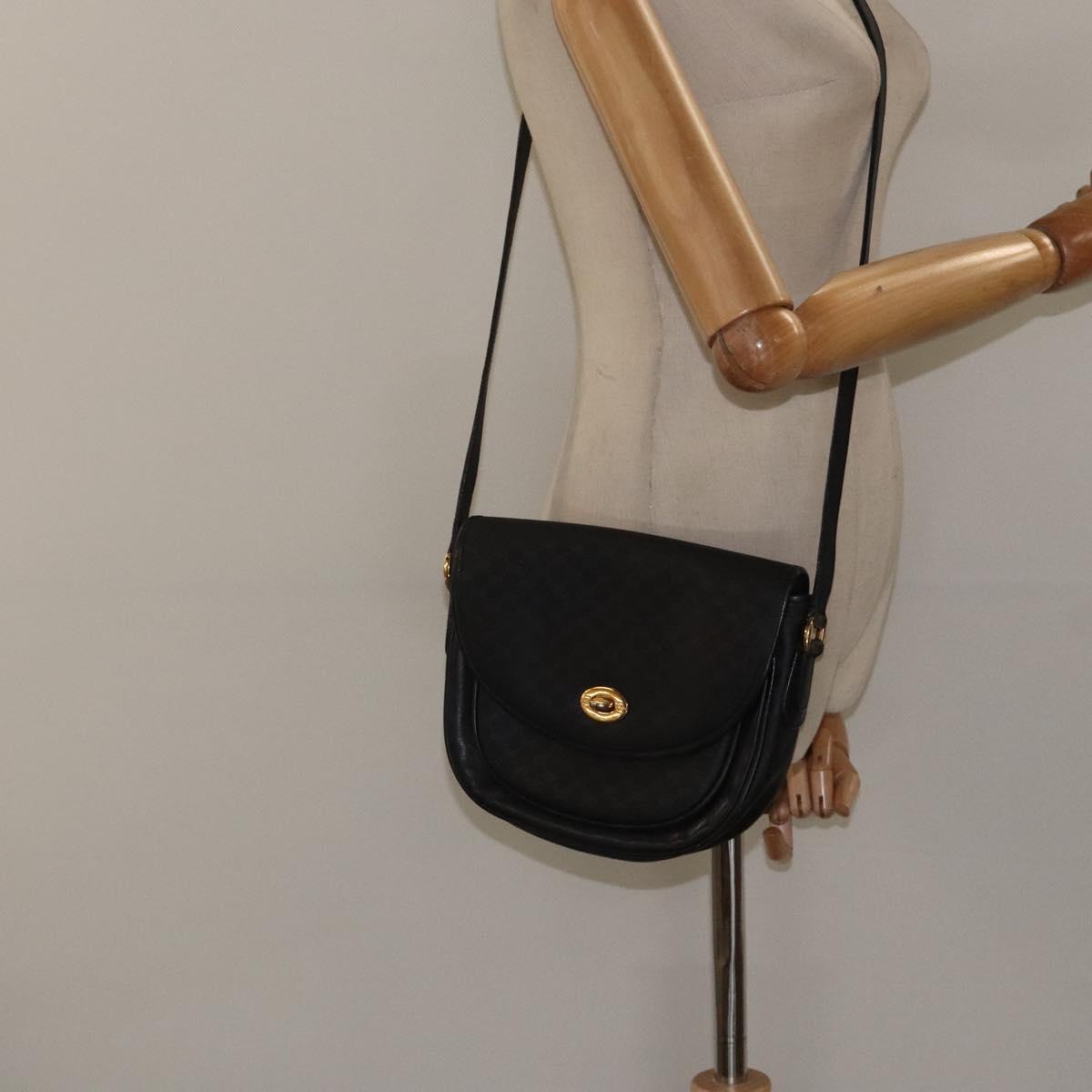 GUCCI Micro GG Canvas Shoulder Bag Black Gold 001 29 0930 Auth 124317