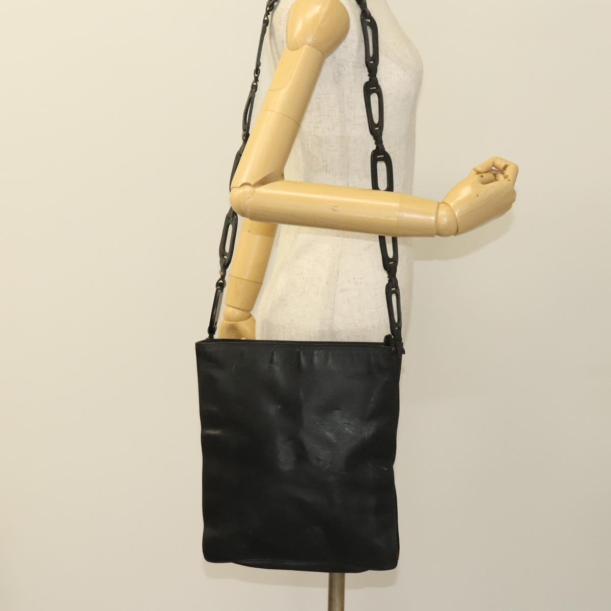 GUCCI Shoulder Bag Leather Black Gold Auth 124984