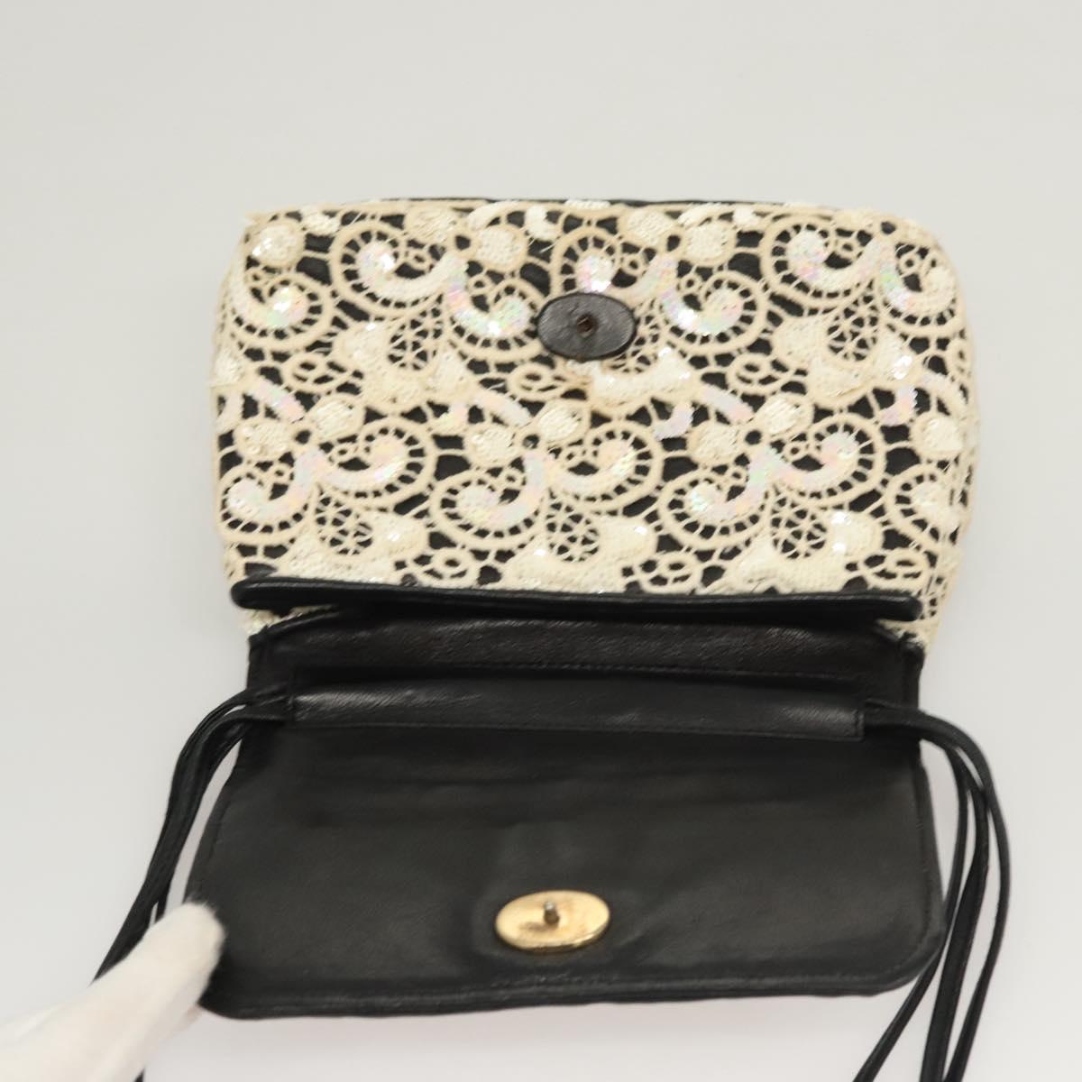 CHANEL Shoulder Bag Lamb Skin White CC Auth 125205