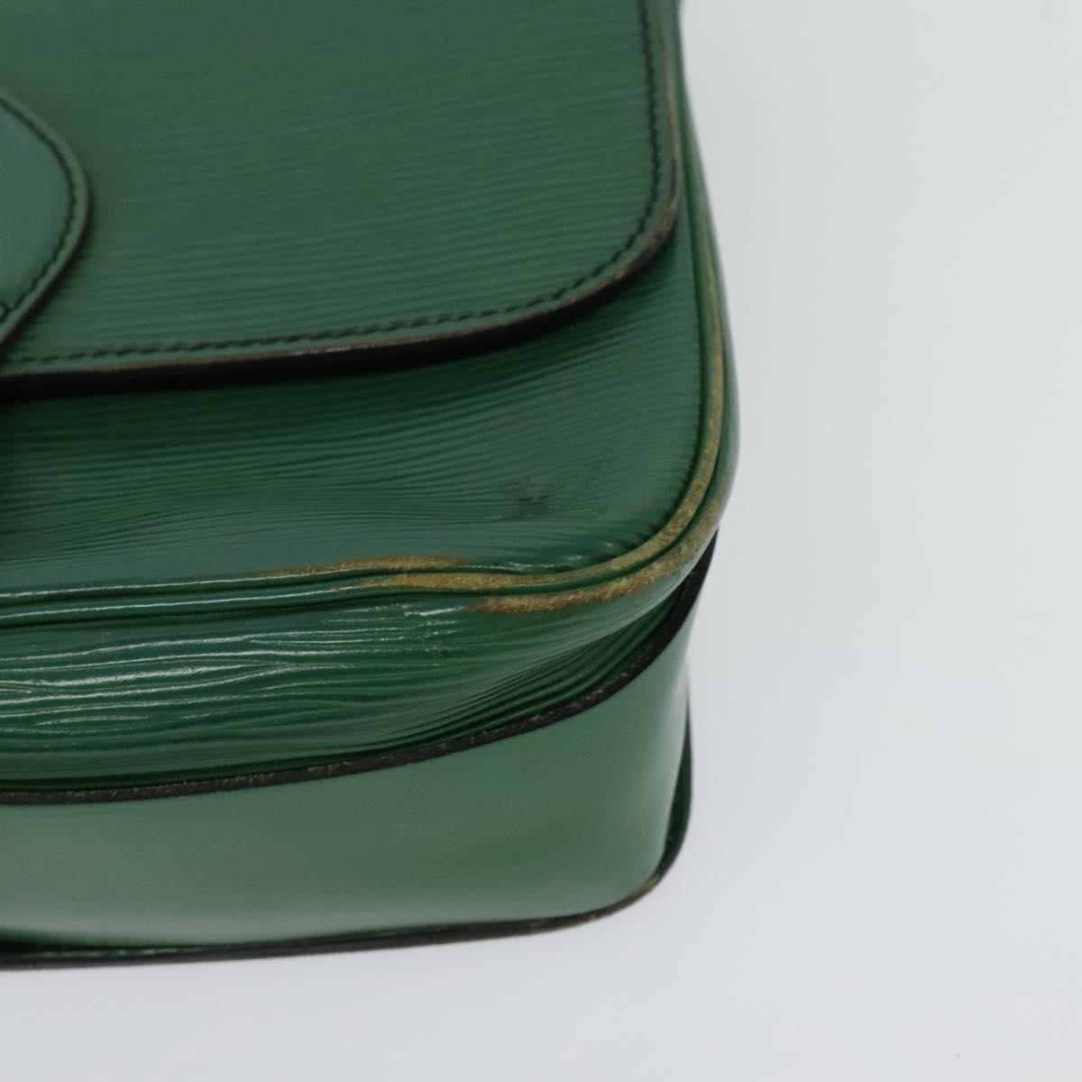 LOUIS VUITTON Epi Cartouchiere MM Shoulder Bag Green M52244 LV Auth 125397