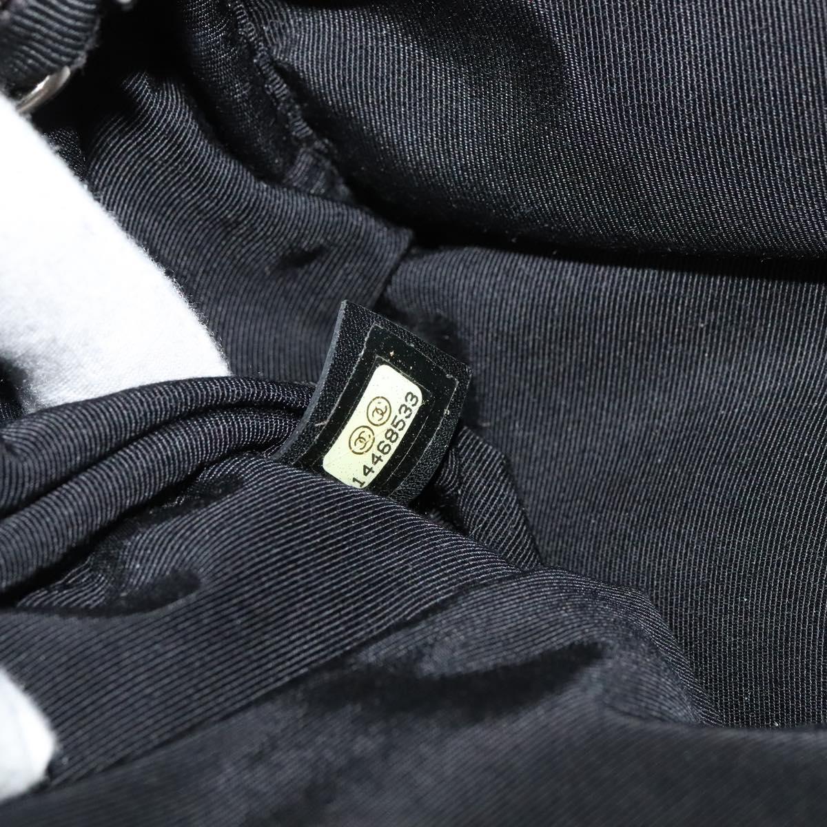 CHANEL Chain Shoulder Bag Enamel Beige CC Auth 125492