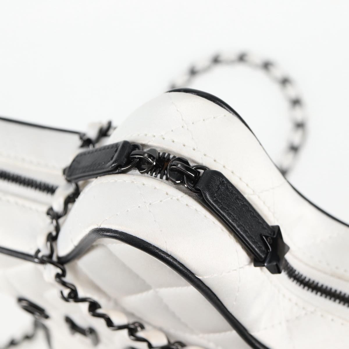 CHANEL Star Chain Shoulder Bag Satin White Gold CC Auth 125991SM