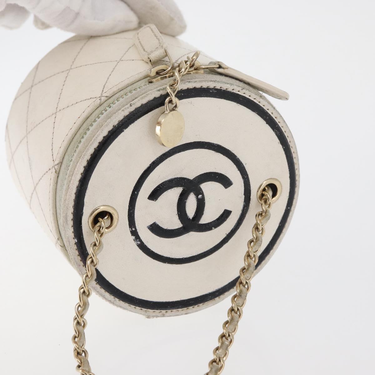 CHANEL Matelasse Chain Shoulder Bag Leather White Gold CC Auth 126060