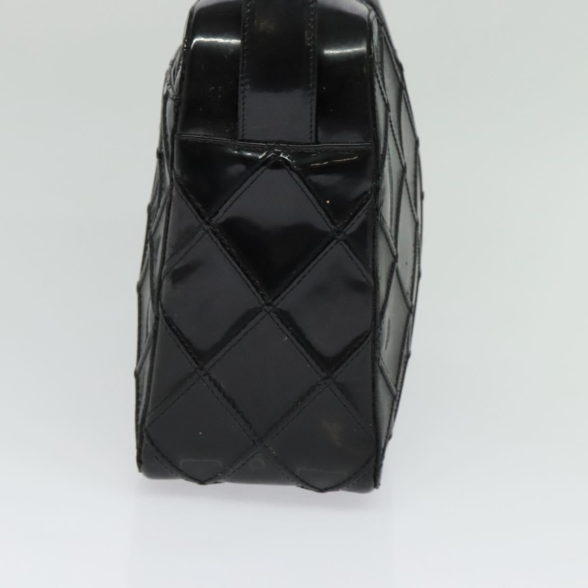 CHANEL Bicolore Shoulder Bag Enamel Black CC Auth 126184