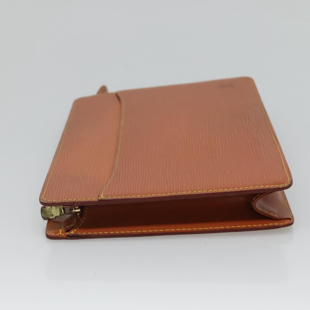 LOUIS VUITTON Epi Pochette Homme Clutch Bag Zipangu Gold M52528 LV Auth 126195