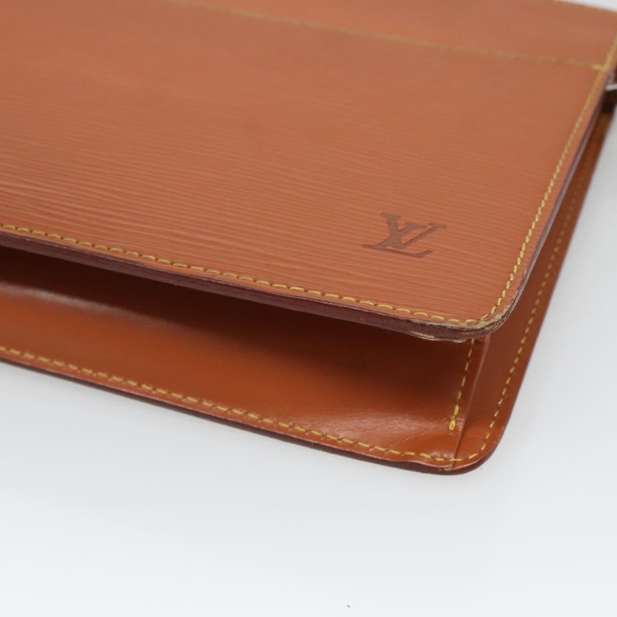 LOUIS VUITTON Epi Pochette Homme Clutch Bag Zipangu Gold M52528 LV Auth 126195