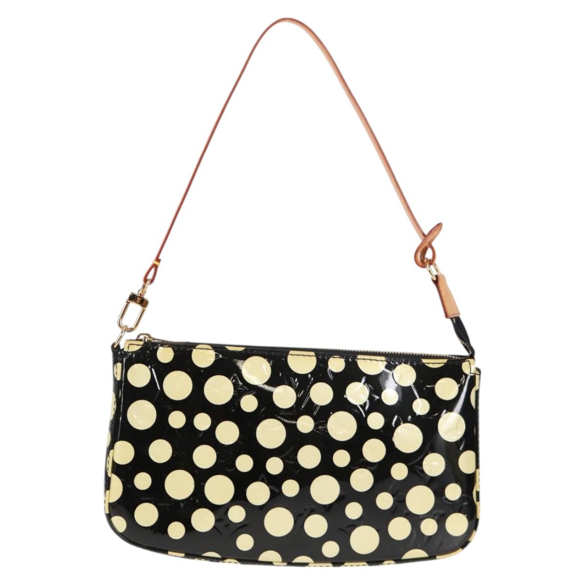 LOUIS VUITTON Vernis Yayoi Kusama Pochette Accessoires Black M91427 Auth 126419SAV