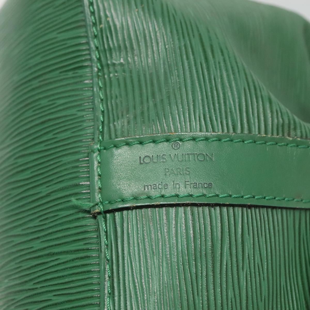 LOUIS VUITTON Epi Petit Noe Shoulder Bag Green M44104 LV Auth 126549